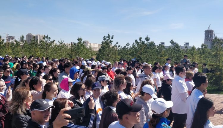 В Нұр-Сұлтане прошла традиционная акция «Сөзден іске/WalktheTalk/От слов к делу»